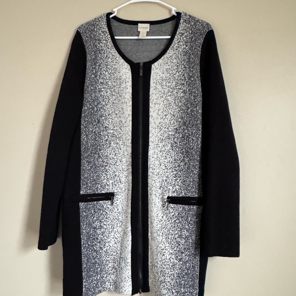 Chico's Black and white Knit Cardigan 100% Wool - Picture 8 of 9